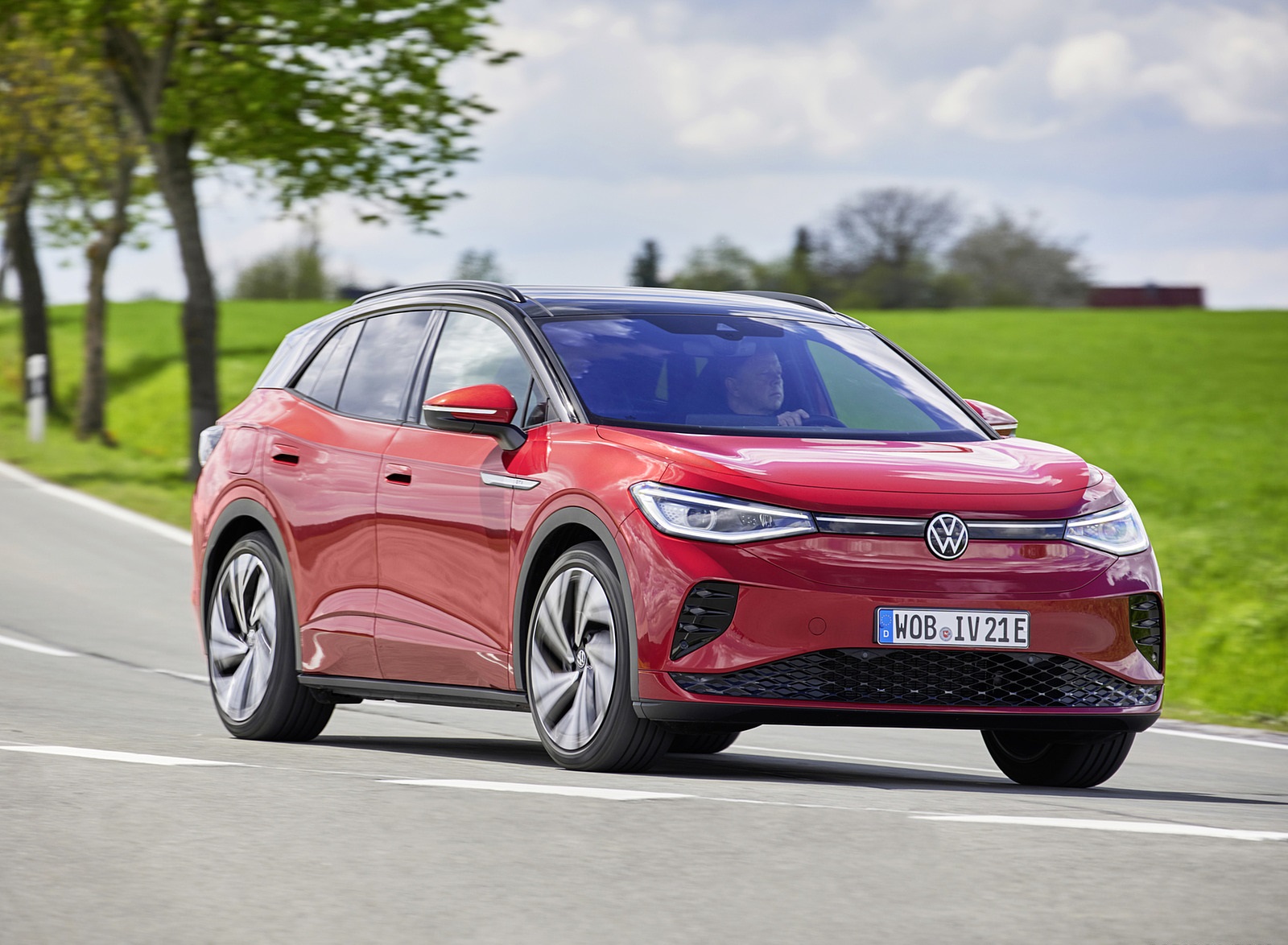 2022 Volkswagen ID.4 GTX Front Three-Quarter Wallpapers  (3)
