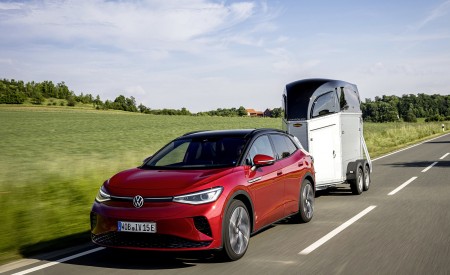 2022 Volkswagen ID.4 GTX Front Three-Quarter Wallpapers  450x275 (23)