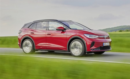 2022 Volkswagen ID.4 GTX Front Three-Quarter Wallpapers 450x275 (5)