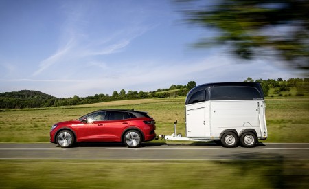 2022 Volkswagen ID.4 GTX Side Wallpapers 450x275 (26)