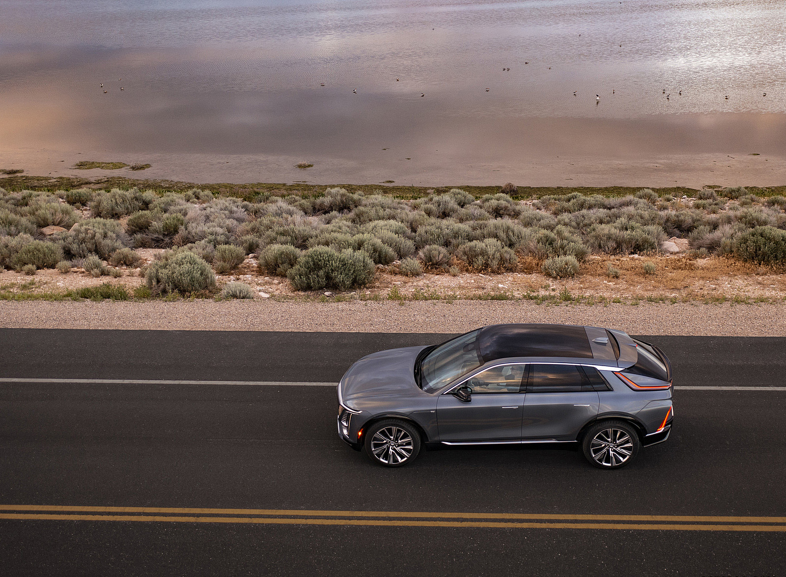 2023 Cadillac LYRIQ Top Wallpapers (9)