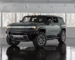 2024 GMC HUMMER EV SUV Front Three-Quarter Wallpapers  150x120 (23)
