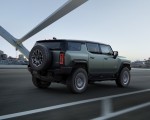 2024 GMC HUMMER EV SUV Rear Three-Quarter Wallpapers 150x120 (17)