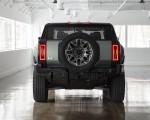 2024 GMC HUMMER EV SUV Rear Wallpapers 150x120 (28)