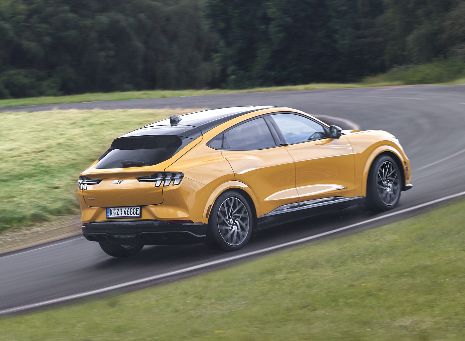 2021 Ford Mustang Mach-E GT Rear Three-Quarter Wallpapers (6)