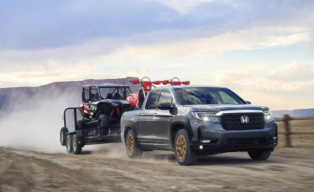 2021 Honda Ridgeline Front Three-Quarter Wallpapers 450x275 (69)