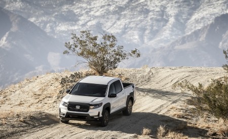 2021 Honda Ridgeline Sport with HPD Package Off-Road Wallpapers 450x275 (50)