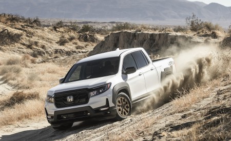 2021 Honda Ridgeline Sport with HPD Package Off-Road Wallpapers 450x275 (54)