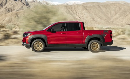 2021 Honda Ridgeline Sport with HPD Package Side Wallpapers 450x275 (6)