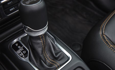 2021 Jeep Wrangler High Altitude 4xe Central Console Wallpapers 450x275 (37)
