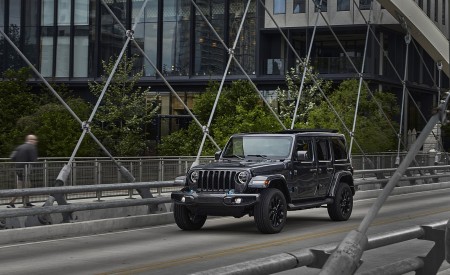 2021 Jeep Wrangler High Altitude 4xe Front Three-Quarter Wallpapers 450x275 (22)