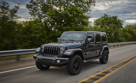 2021 Jeep Wrangler High Altitude 4xe Front Three-Quarter Wallpapers 450x275 (10)