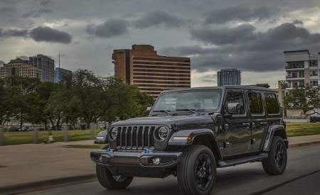 2021 Jeep Wrangler High Altitude 4xe Front Three-Quarter Wallpapers 450x275 (2)