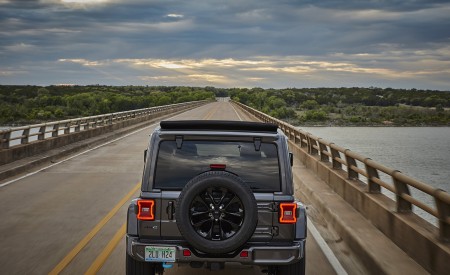 2021 Jeep Wrangler High Altitude 4xe Rear Wallpapers  450x275 (5)