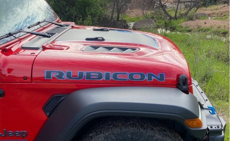 2021 Jeep Wrangler Rubicon 4xe Detail Wallpapers  450x275 (41)