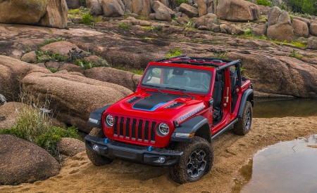 2021 Jeep Wrangler Rubicon 4xe Front Three-Quarter Wallpapers  450x275 (29)