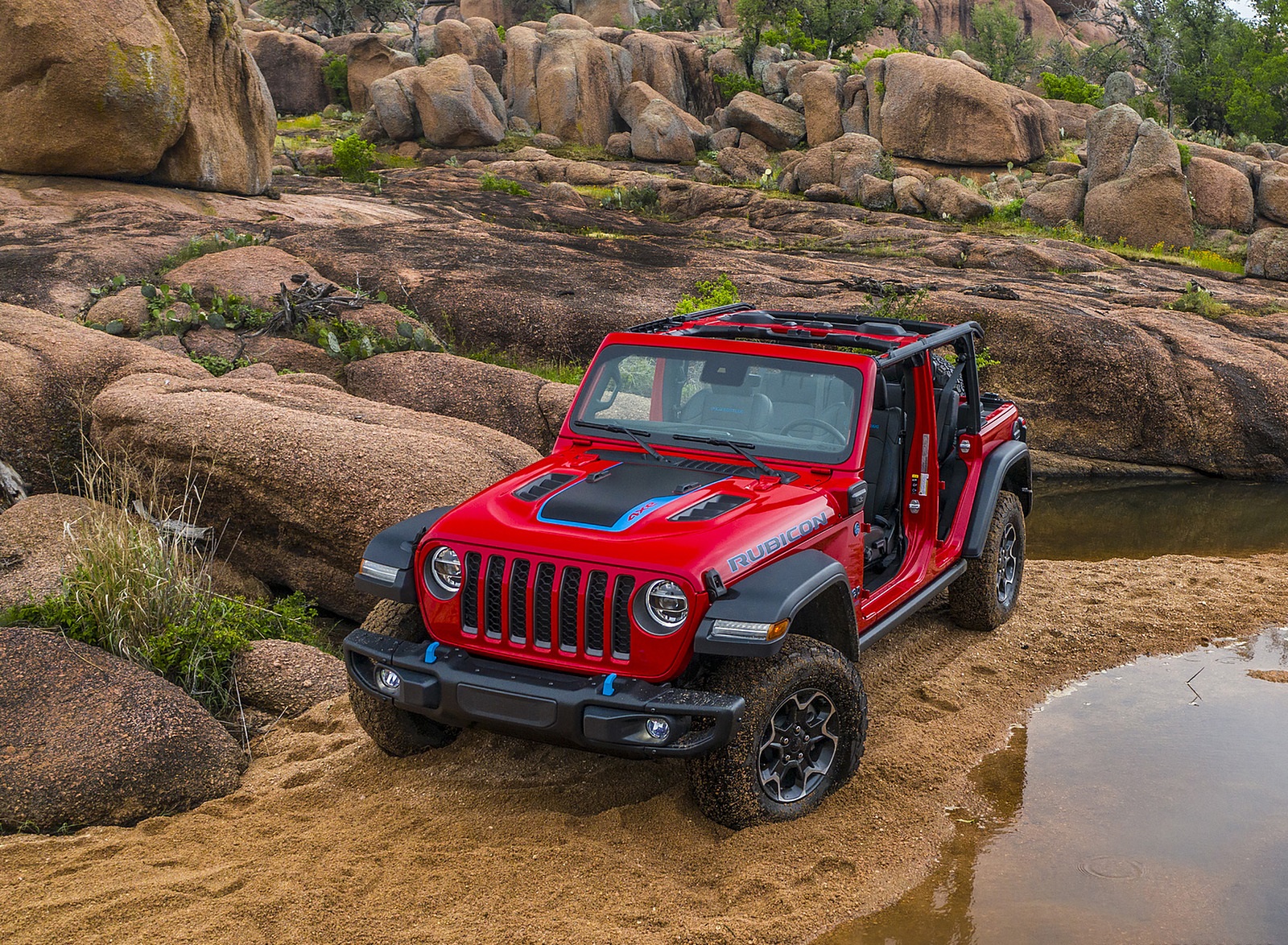2021 Jeep Wrangler Rubicon 4xe Front Three-Quarter Wallpapers  #29 of 57