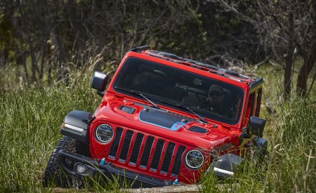 2021 Jeep Wrangler Rubicon 4xe Off-Road Wallpapers  450x275 (36)