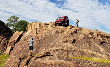 2021 Jeep Wrangler Rubicon 4xe Off-Road Wallpapers  450x275 (32)