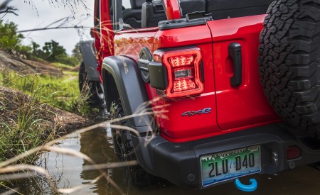 2021 Jeep Wrangler Rubicon 4xe Off-Road Wallpapers 450x275 (40)