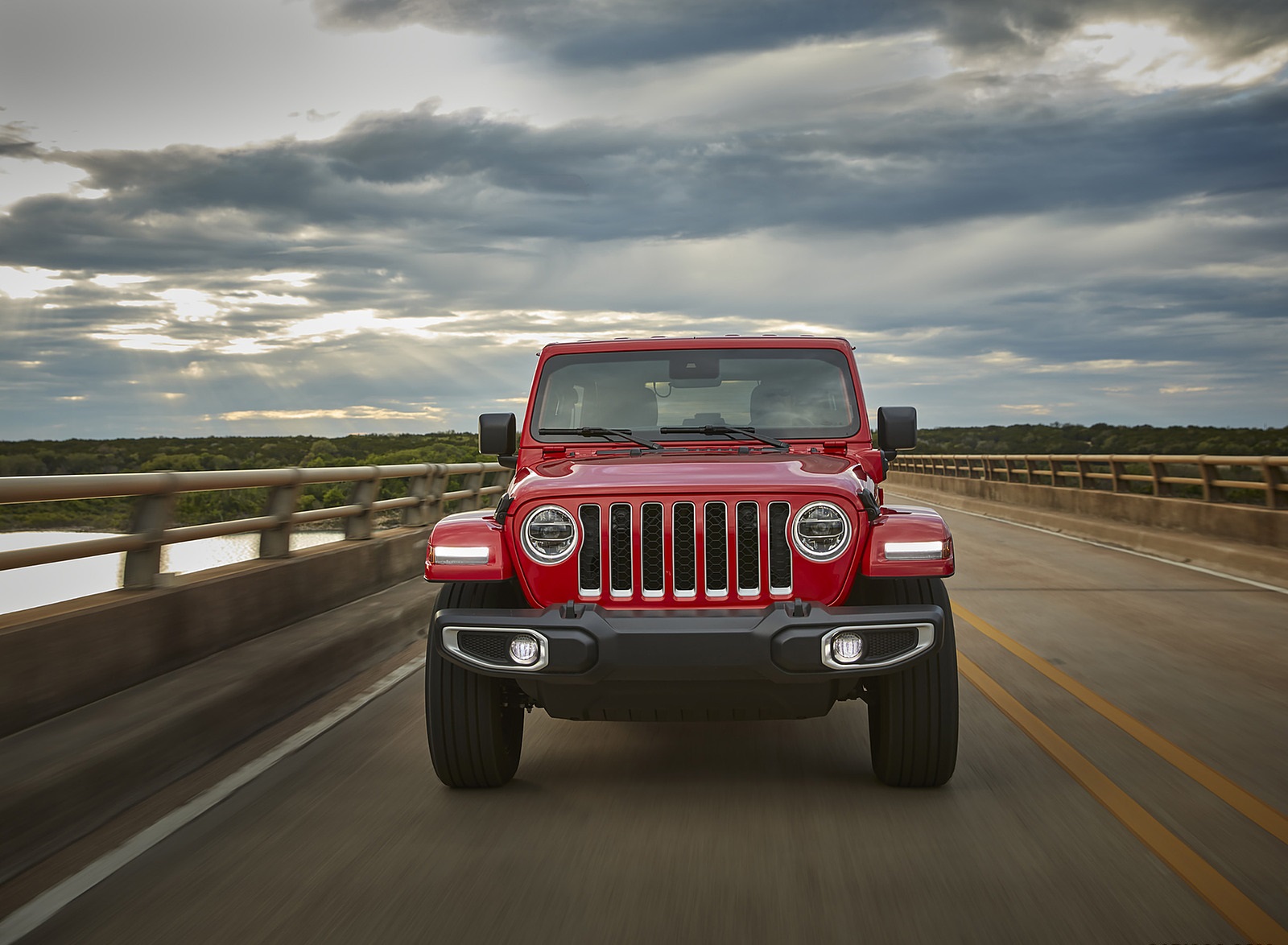 2021 Jeep Wrangler Sahara 4xe Front Wallpapers (15)