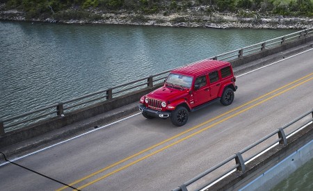 2021 Jeep Wrangler Sahara 4xe Top Wallpapers  450x275 (22)