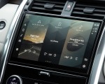 2021 Land Rover Discovery D300 MHEV SE Central Console Wallpapers 150x120