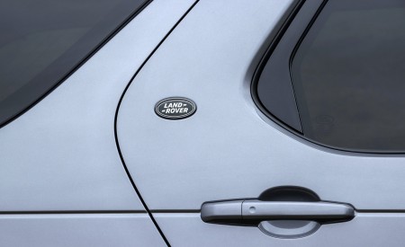 2021 Land Rover Discovery D300 MHEV SE Detail Wallpapers 450x275 (27)