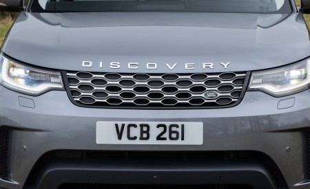 2021 Land Rover Discovery D300 MHEV SE Front Wallpapers  450x275 (23)