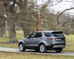 2021 Land Rover Discovery D300 MHEV SE Rear Three-Quarter Wallpapers 150x120