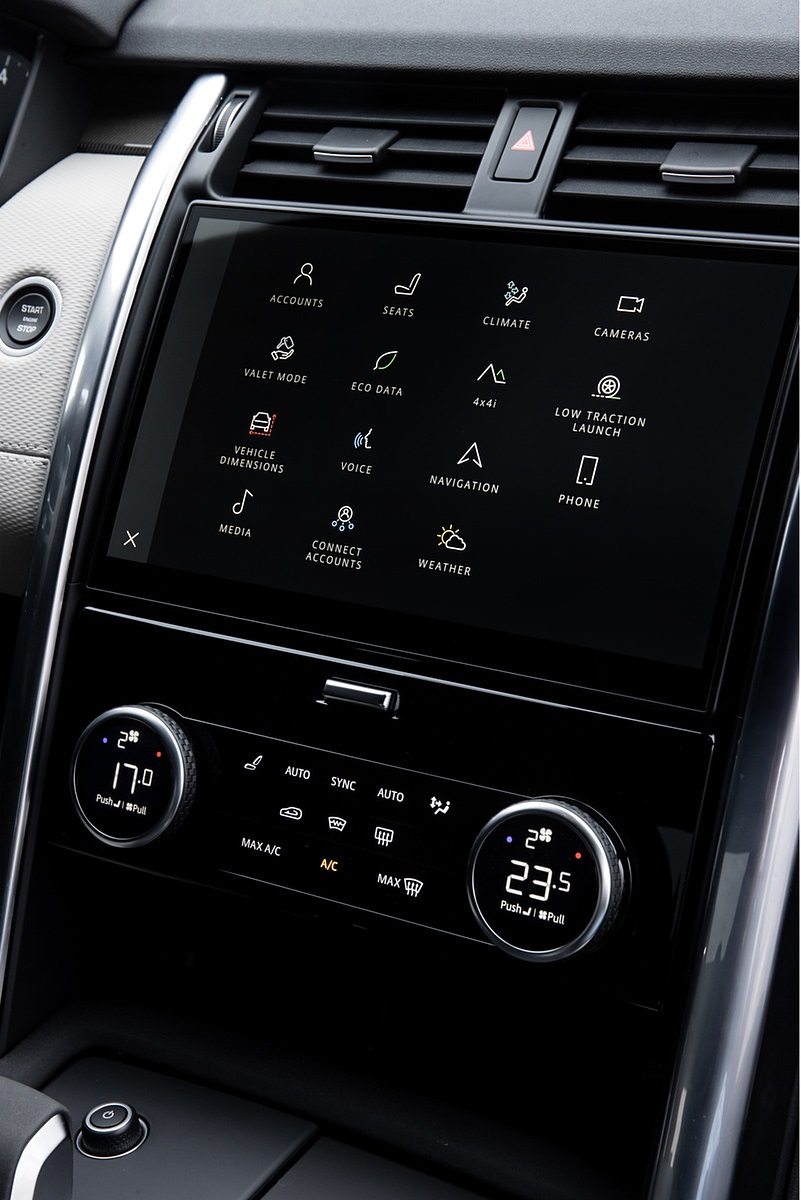 2021 Land Rover Discovery P360 MHEV R-Dynamic S Central Console Wallpapers #40 of 50