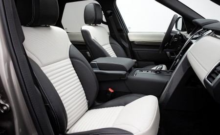 2021 Land Rover Discovery P360 MHEV R-Dynamic S Interior Front Seats Wallpapers 450x275 (48)