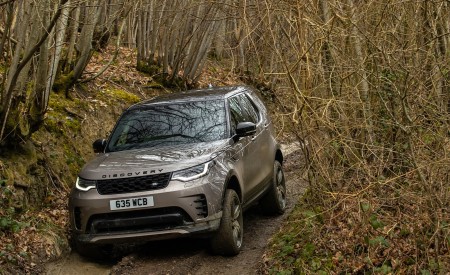 2021 Land Rover Discovery P360 MHEV R-Dynamic S Off-Road Wallpapers  450x275 (18)
