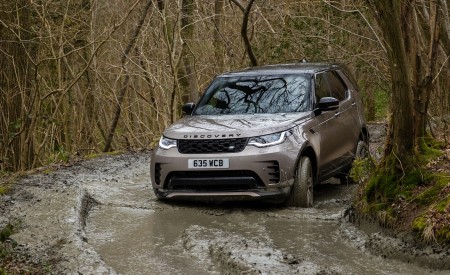2021 Land Rover Discovery P360 MHEV R-Dynamic S Off-Road Wallpapers 450x275 (14)