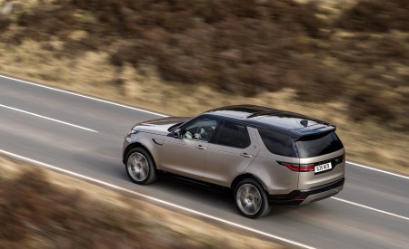 2021 Land Rover Discovery P360 MHEV R-Dynamic S Rear Three-Quarter Wallpapers 450x275 (4)