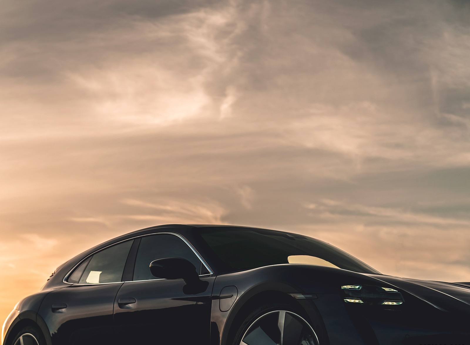 2022 Porsche Taycan Turbo Cross Turismo (Color: Gentian Blue) Detail Wallpapers #65 of 107