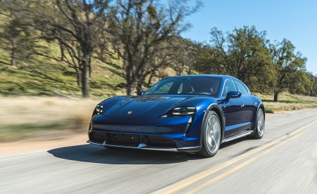 2022 Porsche Taycan Turbo Cross Turismo (Color: Gentian Blue) Front Three-Quarter Wallpapers 450x275 (2)