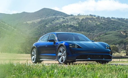 2022 Porsche Taycan Turbo Cross Turismo (Color: Gentian Blue) Front Three-Quarter Wallpapers 450x275 (50)