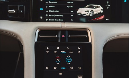 2022 Porsche Taycan Turbo Cross Turismo (Color: Gentian Blue) Interior Detail Wallpapers 450x275 (98)