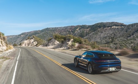 2022 Porsche Taycan Turbo Cross Turismo (Color: Gentian Blue) Rear Three-Quarter Wallpapers 450x275 (16)