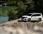 2021 Toyota Land Cruiser Prado Front Three-Quarter Wallpapers 150x120