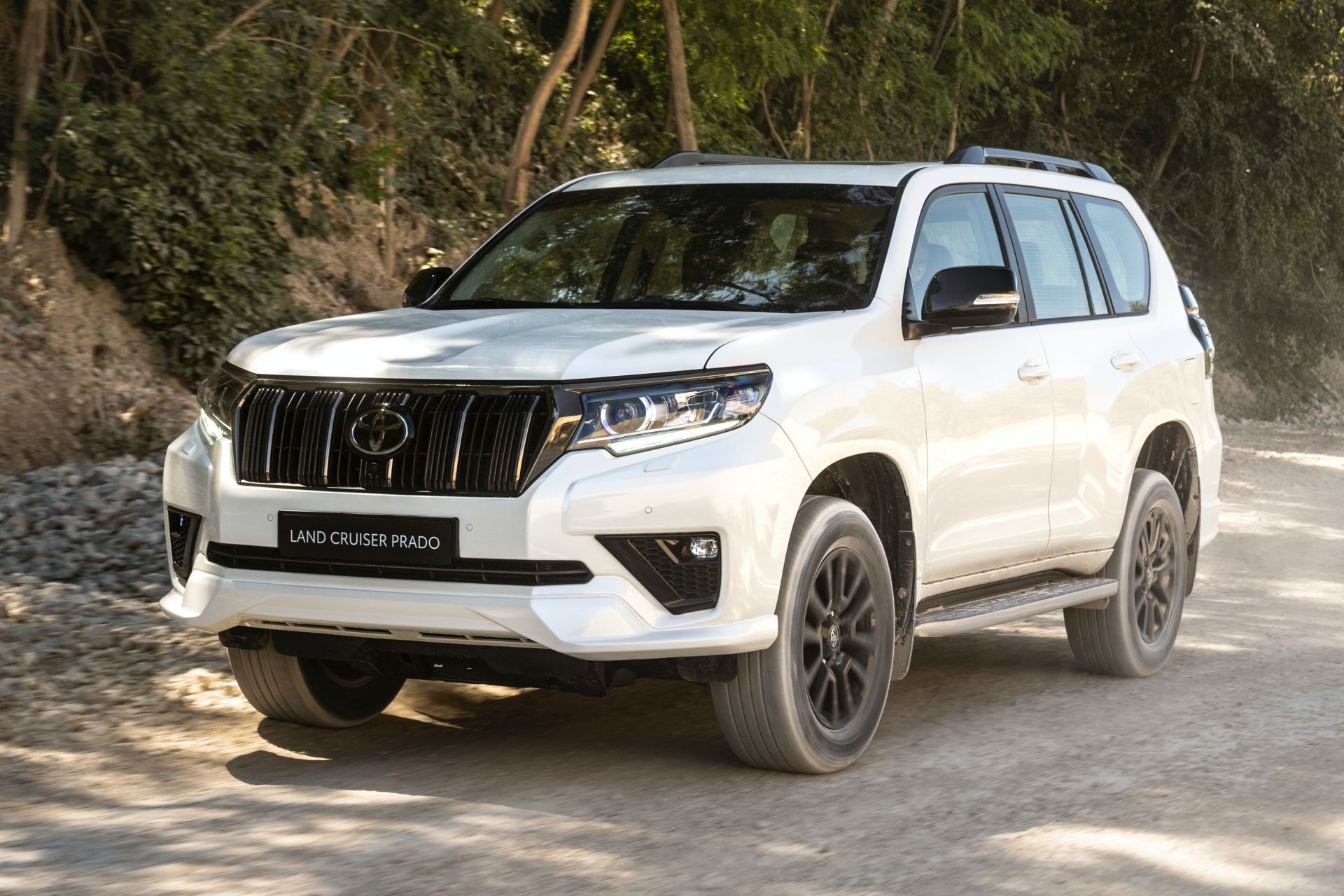 2021 Toyota Land Cruiser Prado Front Three-Quarter Wallpapers #22 of 77