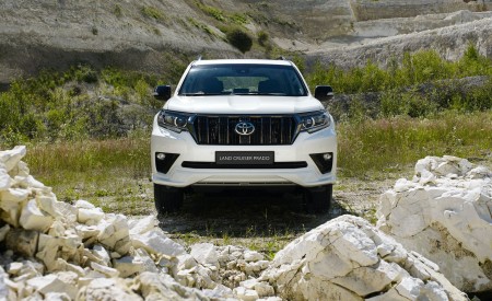 2021 Toyota Land Cruiser Prado Front Wallpapers 450x275 (10)