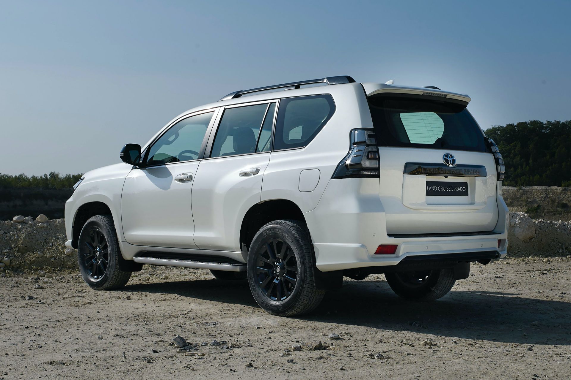 2021 Toyota Land Cruiser Prado Rear Three-Quarter Wallpapers #13 of 77