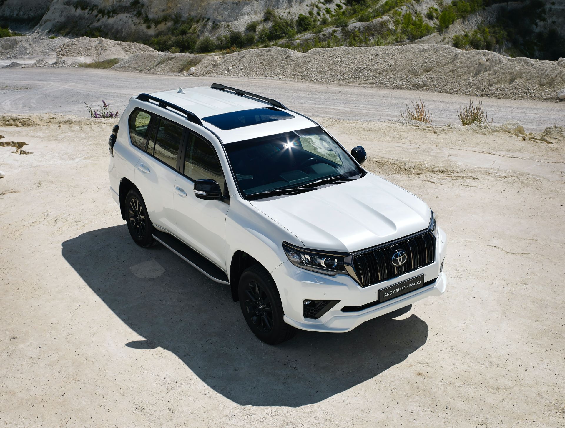 2021 Toyota Land Cruiser Prado Top Wallpapers #1 of 77