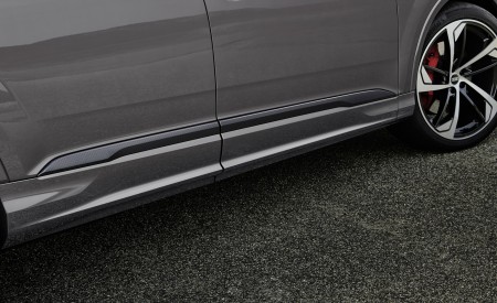 2022 Audi Q7 S Line Competition Plus (Color: Nardo Grey) Detail Wallpapers 450x275 (12)