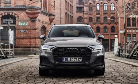 2022 Audi Q7 S Line Competition Plus (Color: Nardo Grey) Front Wallpapers 450x275 (8)