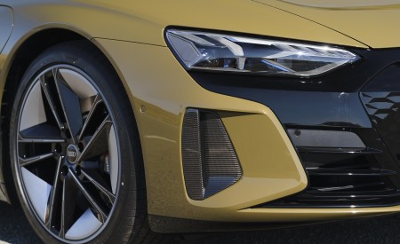 2022 Audi RS e-tron GT (UK-Spec) Headlight Wallpapers 450x275 (25)