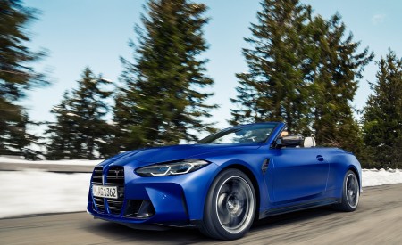 2022 BMW M4 Convertible Competition M xDrive Front Three-Quarter Wallpapers 450x275 (19)