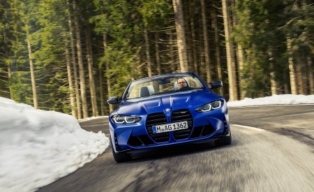 2022 BMW M4 Convertible Competition M xDrive Front Wallpapers 450x275 (20)